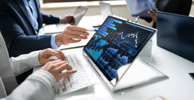 Análisis Predictivo para Empresas en Panamá: La Clave del Éxito con Yalvi